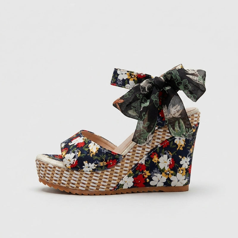 Edith Women's Espadrilles - close-up detail