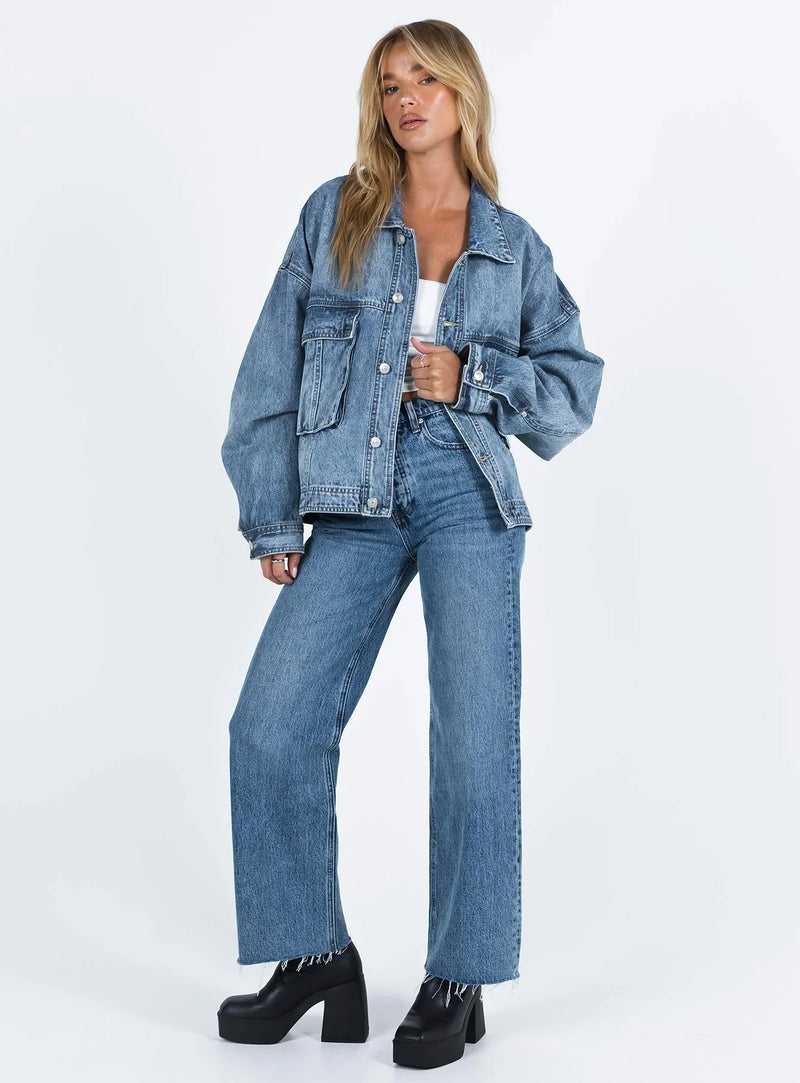 Alba Women's Oversized Blazer - fabric and finish detail