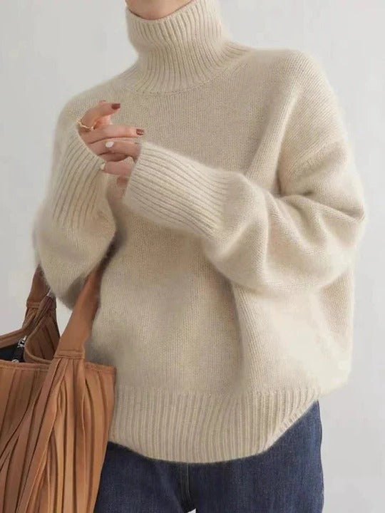 Wilda Women's Sweater - fabric and finish detail