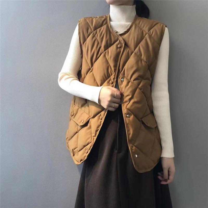 Anaïs Women's Quilted Vest - styled view