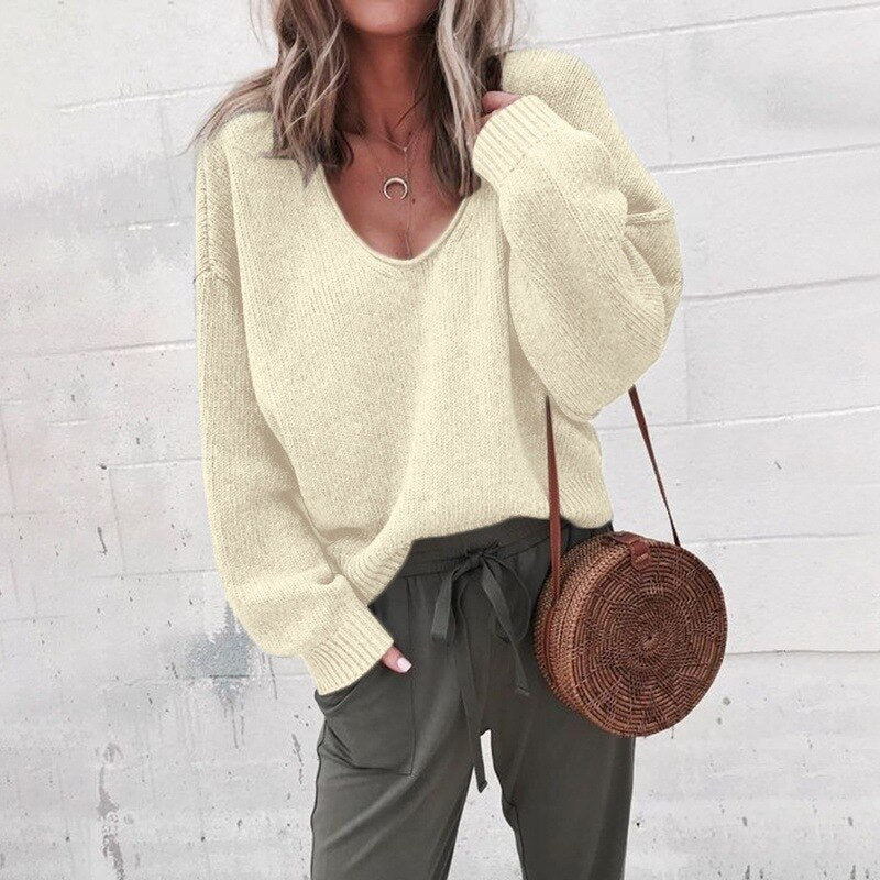 Darcy Women's Oversized Sweater - fabric and finish detail