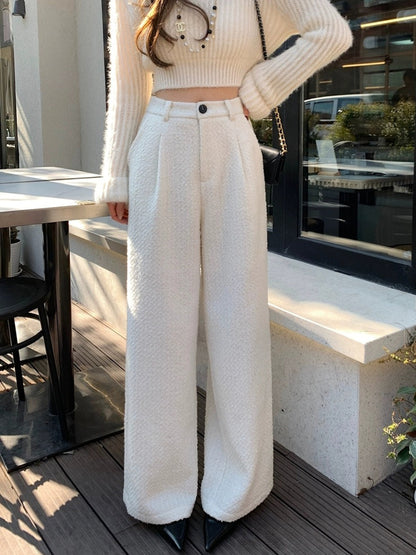 Ulla Women's Trousers - shown in use